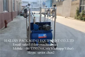 Electric Mobile Milking Unit Double Bucket Milking Machine With 2.2 Kw Motor