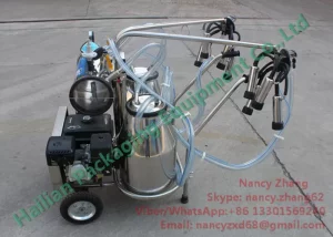 Automated Gasoline Engine Mobile Milking Machine Dairy Milking Equipment