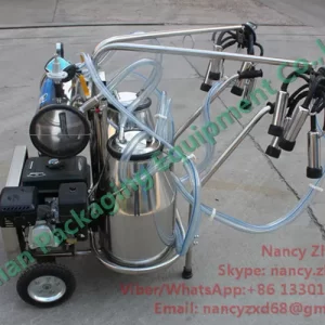 Automated Gasoline Engine Mobile Milking Machine Dairy Milking Equipment